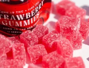 Buy Strawberry Delta 9 THC + CBD Gummies In USA