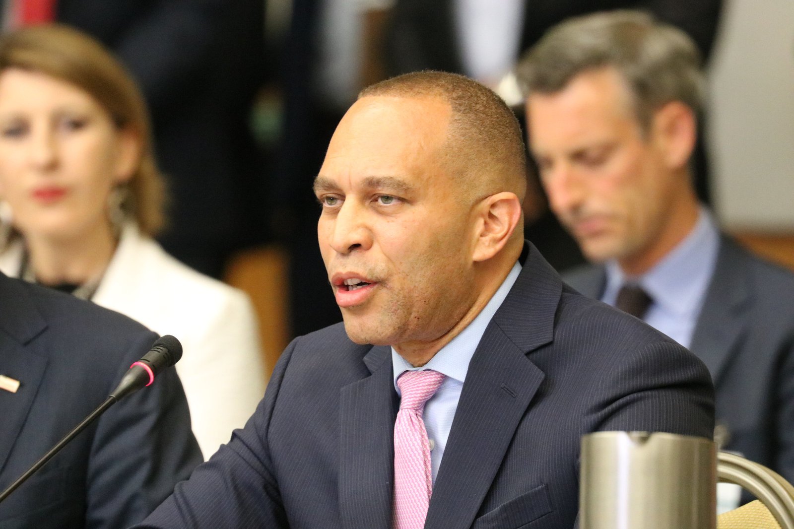 Hakeem Jeffries is angry because president trump is ending the DEI nightmare. Our country is finally returning to hard work and merite